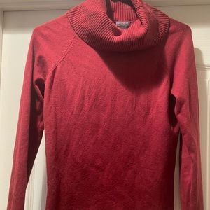 Long sleeve turtleneck